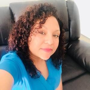 Meet your Posher, Idalia